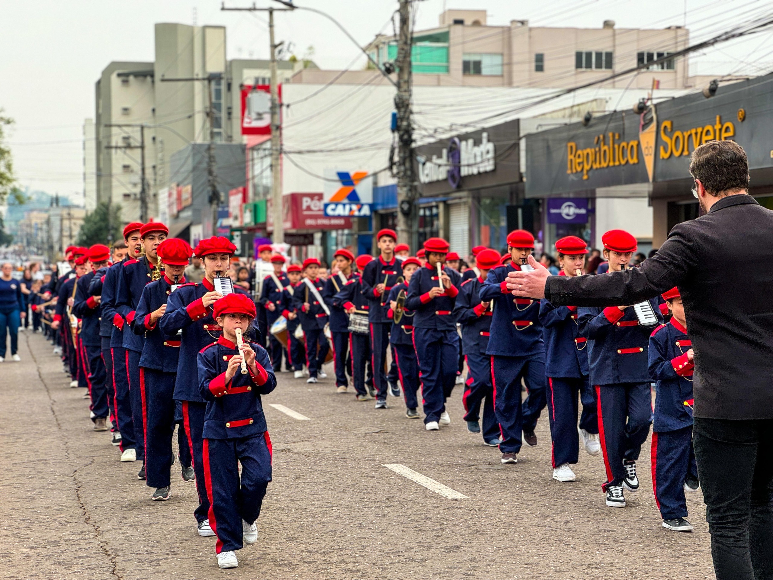 SEGUNDA-FEIRA TEM DESFILE CÍVICO EM VENÂNCIO AIRES